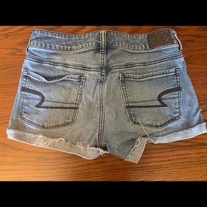 American Eagle size 2